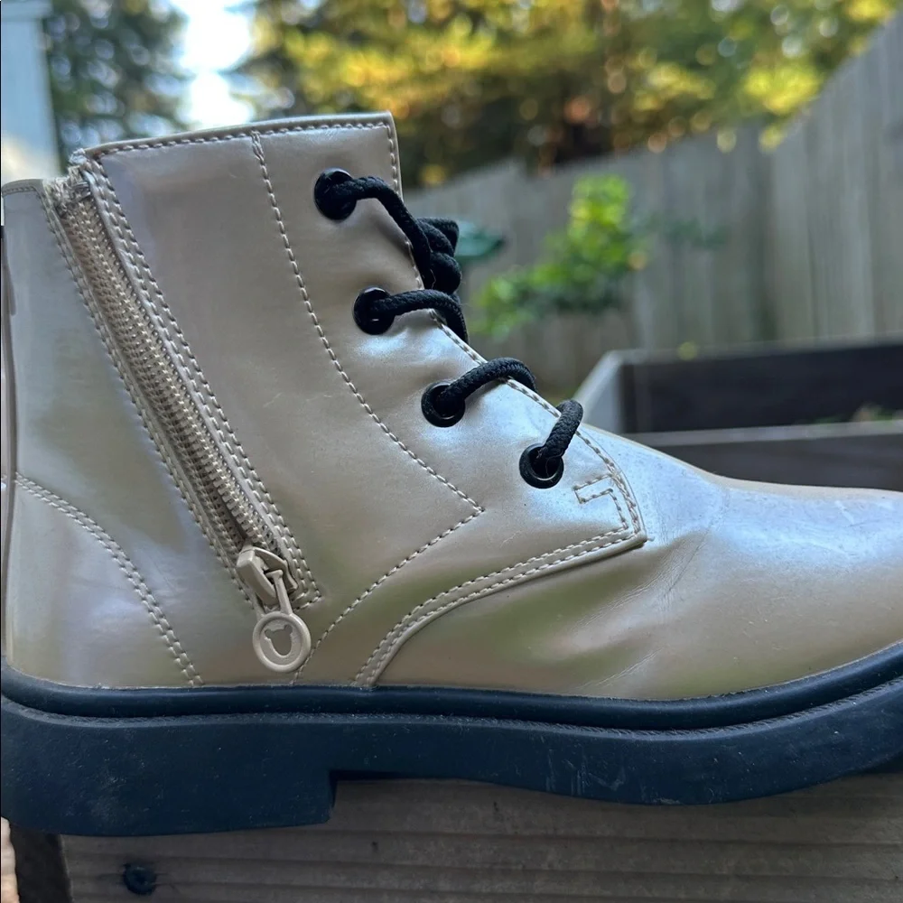 Ovekos Kids High Top Boots Metallic Gold boots size 33